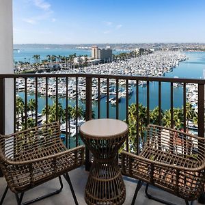 2 Double Beds Marina Tower Executive Guest Room